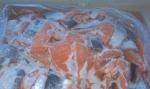 Рыба лососевая (семга, форель) филе кусочками со шкурой!